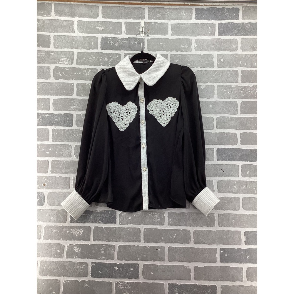 Beulah Style Black Button Down‎ Blouse White Heart Crochet Trim MC2577 Medium